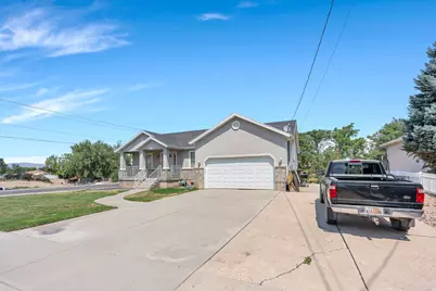 115 E 300 N, Nephi, UT 84648 - Photo 3