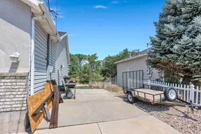 115 E 300 N, Nephi, UT 84648 - Photo 35