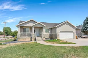 115 E 300 N, Nephi, UT 84648 - Photo 1