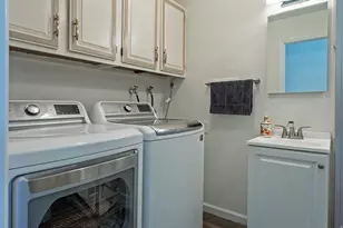1965 E Hawk Cir, Sandy, UT 84092 - Photo 29