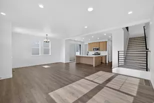 6663 W Mount Bristol Ln, Herriman, UT 84096 - Photo 5