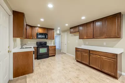 956 W Burro Way, Saratoga Springs, UT 84045 - Photo 31