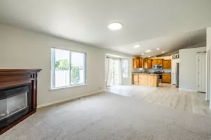 956 W Burro Way, Saratoga Springs, UT 84045 - Photo 15