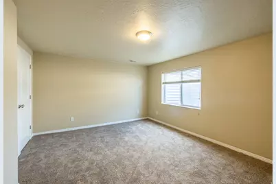 956 W Burro Way, Saratoga Springs, UT 84045 - Photo 35