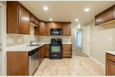 956 W Burro Way, Saratoga Springs, UT 84045 - Photo 29