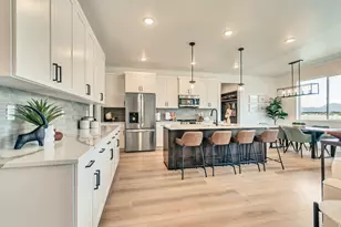 1374 N 1560 E, Payson, UT 84651 - Photo 5