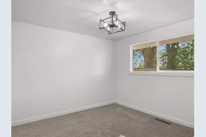 1087 N 125 W, Sunset, UT 84015 - Photo 17