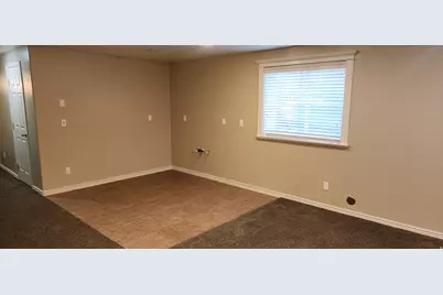 564 E 520 S #56, Smithfield, UT 84335 - Photo 11