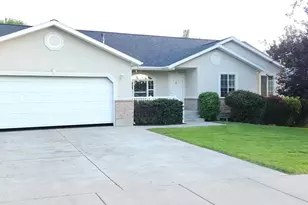 564 E 520 S, Smithfield, UT 84335 - Photo 1