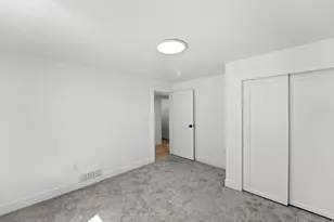 2242 E Kensington Ave S, Salt Lake City, UT 84108 - Photo 53
