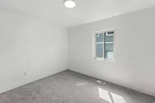 2242 E Kensington Ave S, Salt Lake City, UT 84108 - Photo 19