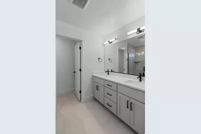 513 S 1150 W, Logan, UT 84321 - Photo 11