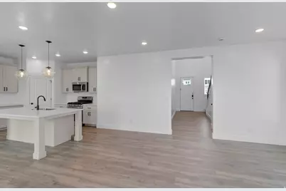 513 S 1150 W, Logan, UT 84321 - Photo 3