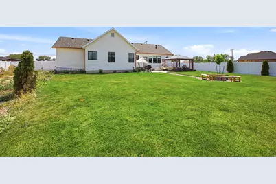 1832 W 900 N, Lehi, UT 84043 - Photo 41