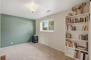 322 E Annalyn Dr, Sandy, UT 84070 - Photo 29