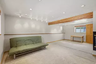 322 E Annalyn Dr, Sandy, UT 84070 - Photo 27