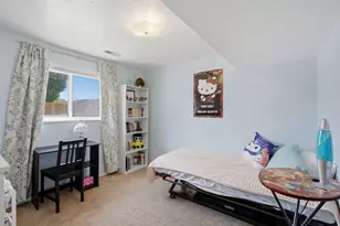 322 E Annalyn Dr, Sandy, UT 84070 - Photo 31