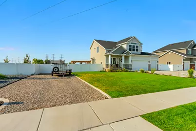2779 W 725 N, Layton, UT 84041 - Photo 45