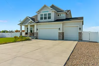 2779 W 725 N, Layton, UT 84041 - Photo 3