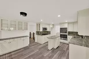 1433 E Estrellita Dr, Sandy, UT 84093 - Photo 11