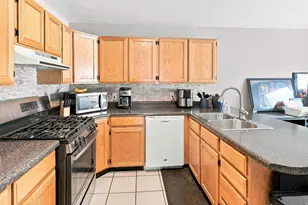 214 Meadow View Dr, Ogden, UT 84404 - Photo 9