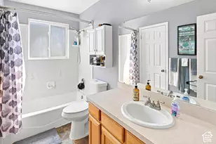 214 Meadow View Dr, Ogden, UT 84404 - Photo 11