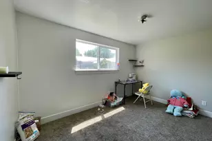 66 E 600 S, Vernal, UT 84078 - Photo 31