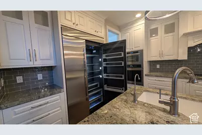 3926 W Farmingdale Ct S, South Jordan, UT 84009 - Photo 21