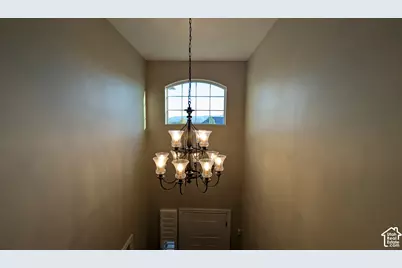 3926 W Farmingdale Ct S, South Jordan, UT 84009 - Photo 7