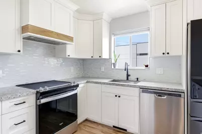 [Address not provided], South Jordan, UT 84095 - Photo 3