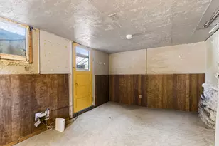 457 E 100 S, Provo, UT 84601 - Photo 29