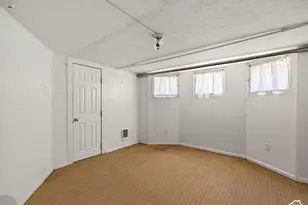 457 E 100 S, Provo, UT 84601 - Photo 45