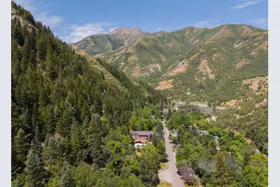 6635 N Fairfax Dr E, Provo Canyon, UT 84604 - Photo 37