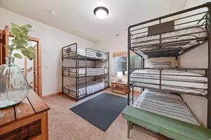 6635 N Fairfax Dr E, Provo Canyon, UT 84604 - Photo 25