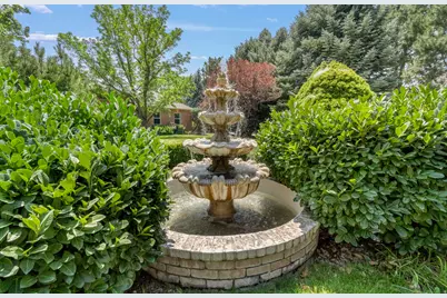 10354 N Hidden Oak Dr W, Highland, UT 84003 - Photo 3