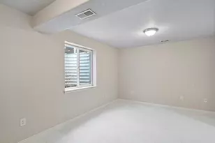 821 E 2050 S, Clearfield, UT 84015 - Photo 23