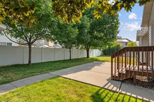 821 E 2050 S, Clearfield, UT 84015 - Photo 5