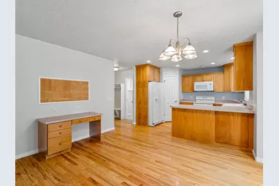 821 E 2050 S, Clearfield, UT 84015 - Photo 7