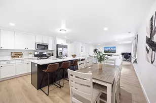 7118 W Owens View Way, West Jordan, UT 84081 - Photo 19