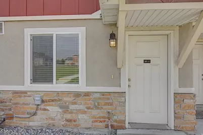 201 E 630 N, Vineyard, UT 84059 - Photo 7