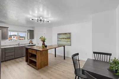 201 E 630 N, Vineyard, UT 84059 - Photo 3