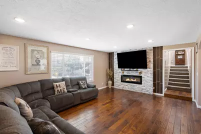 246 W Daniel Dr N, Orem, UT 84057 - Photo 11
