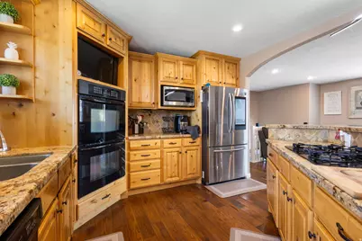 246 W Daniel Dr N, Orem, UT 84057 - Photo 17