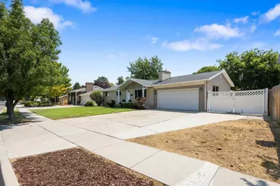 8143 S Bryce Dr E, Sandy, UT 84070 - Photo 3