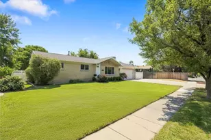 8143 S Bryce Dr E, Sandy, UT 84070 - Photo 3
