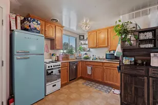 845 S Birch St, Clearfield, UT 84015 - Photo 5