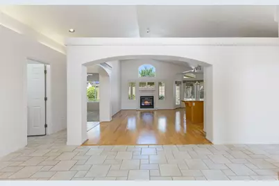 780 Lobo Ln, Washington, UT 84780 - Photo 5