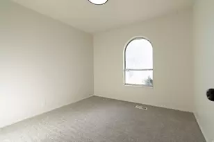 5363 S Ridgecrest Dr, Taylorsville, UT 84129 - Photo 15