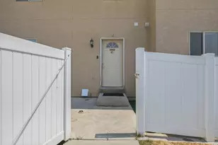 101 E 630 N, Smithfield, UT 84335 - Photo 27