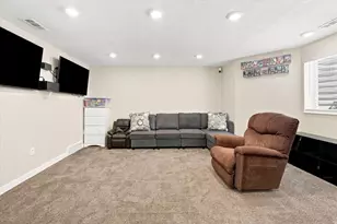 101 E 630 N, Smithfield, UT 84335 - Photo 11